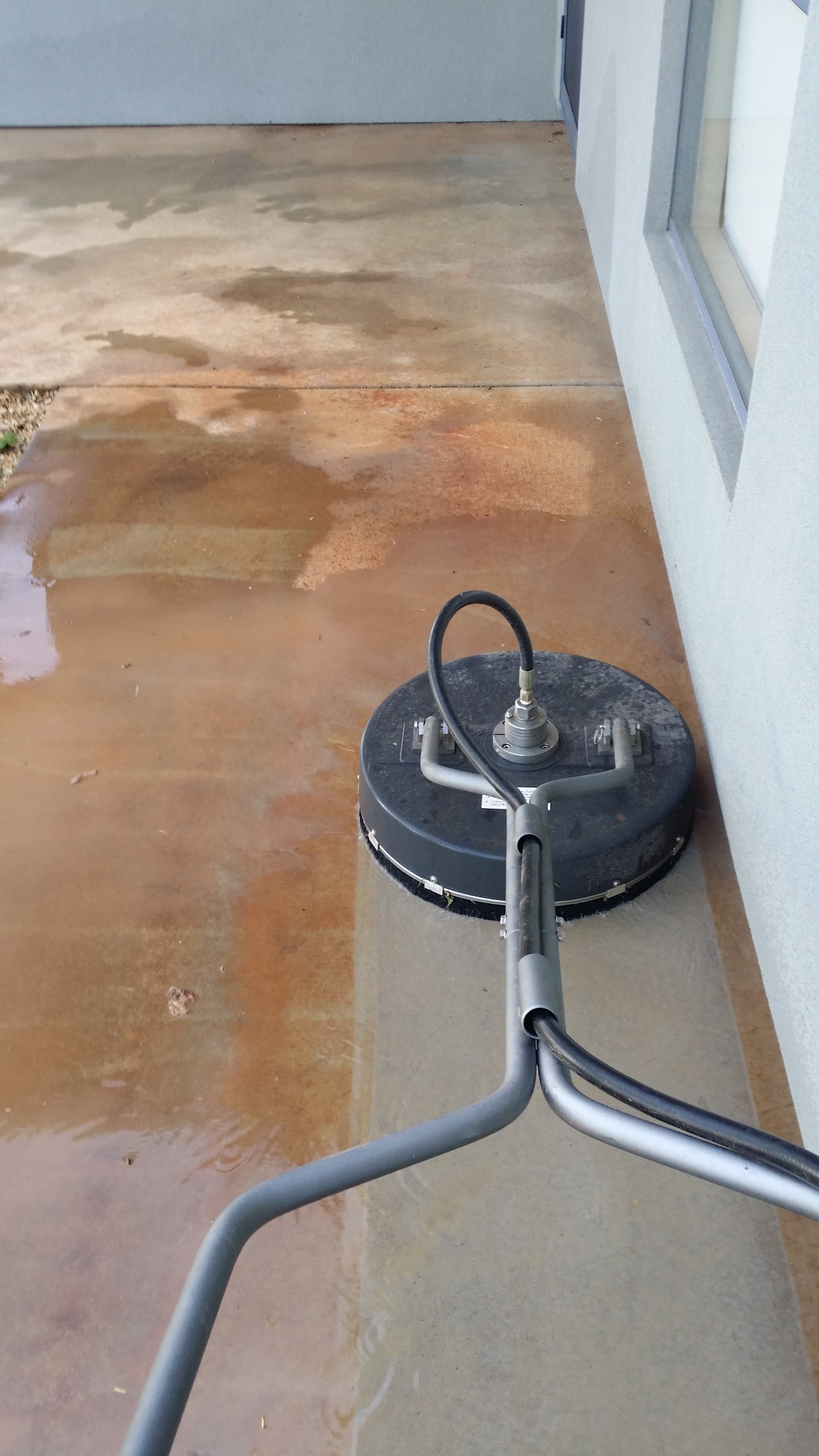 » High Pressure Cleaning